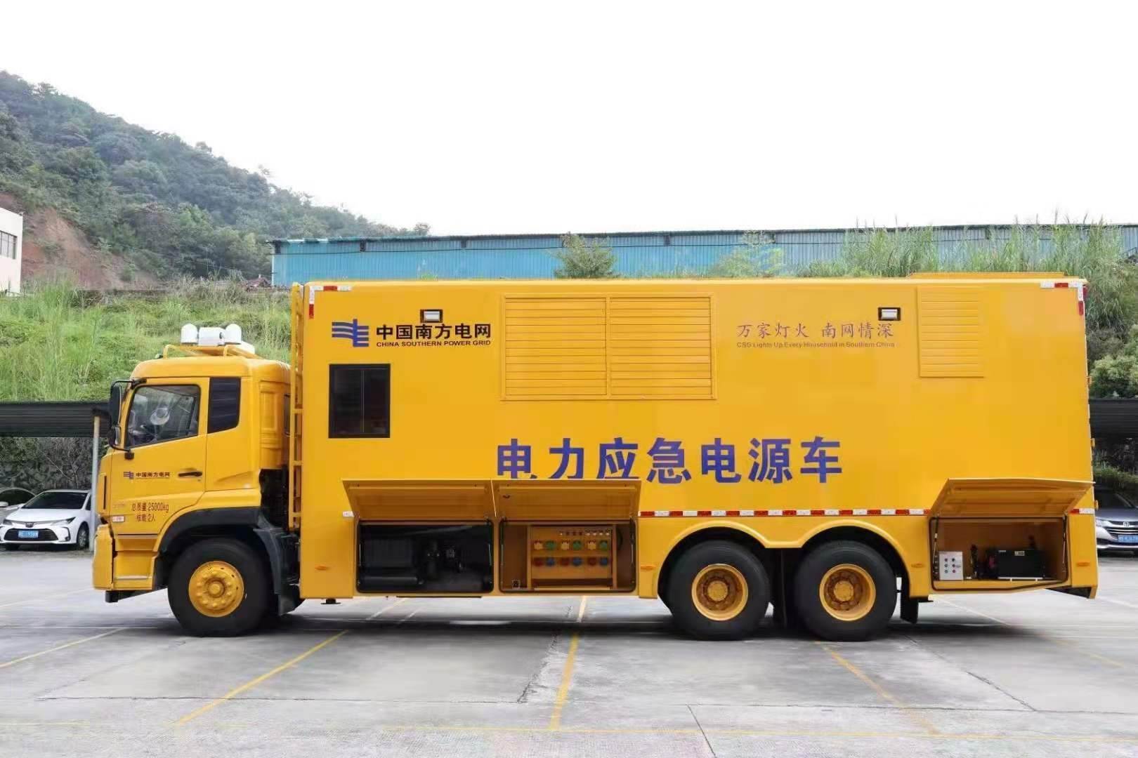 西乡塘安康大型柴油发电机发电车UPS电源出租租赁